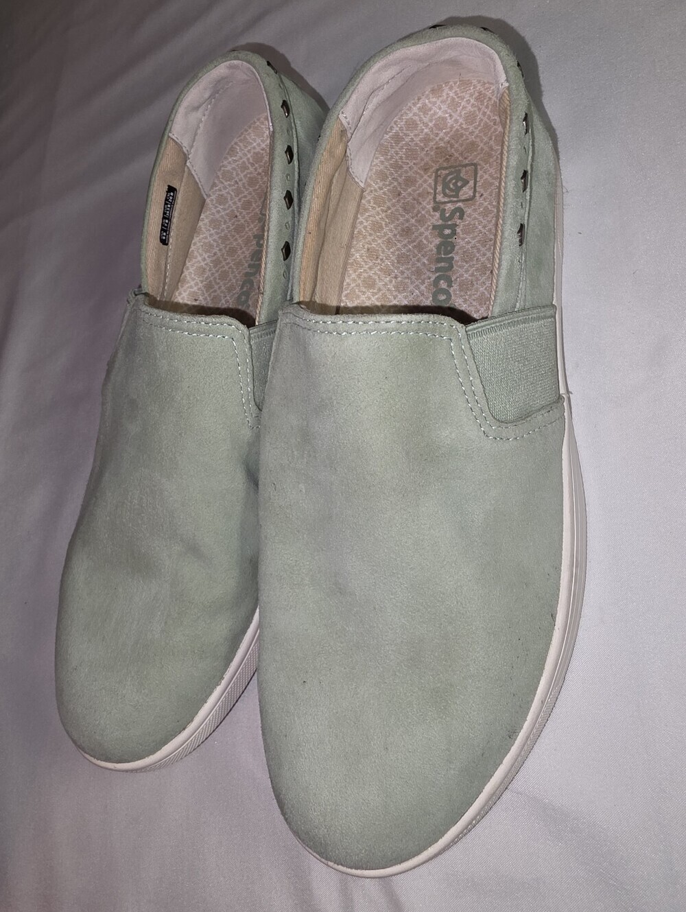 Spenco Women's 9 Santa Barbara Rivet Suede Orthotic Slip-On Sneakers Mint Green